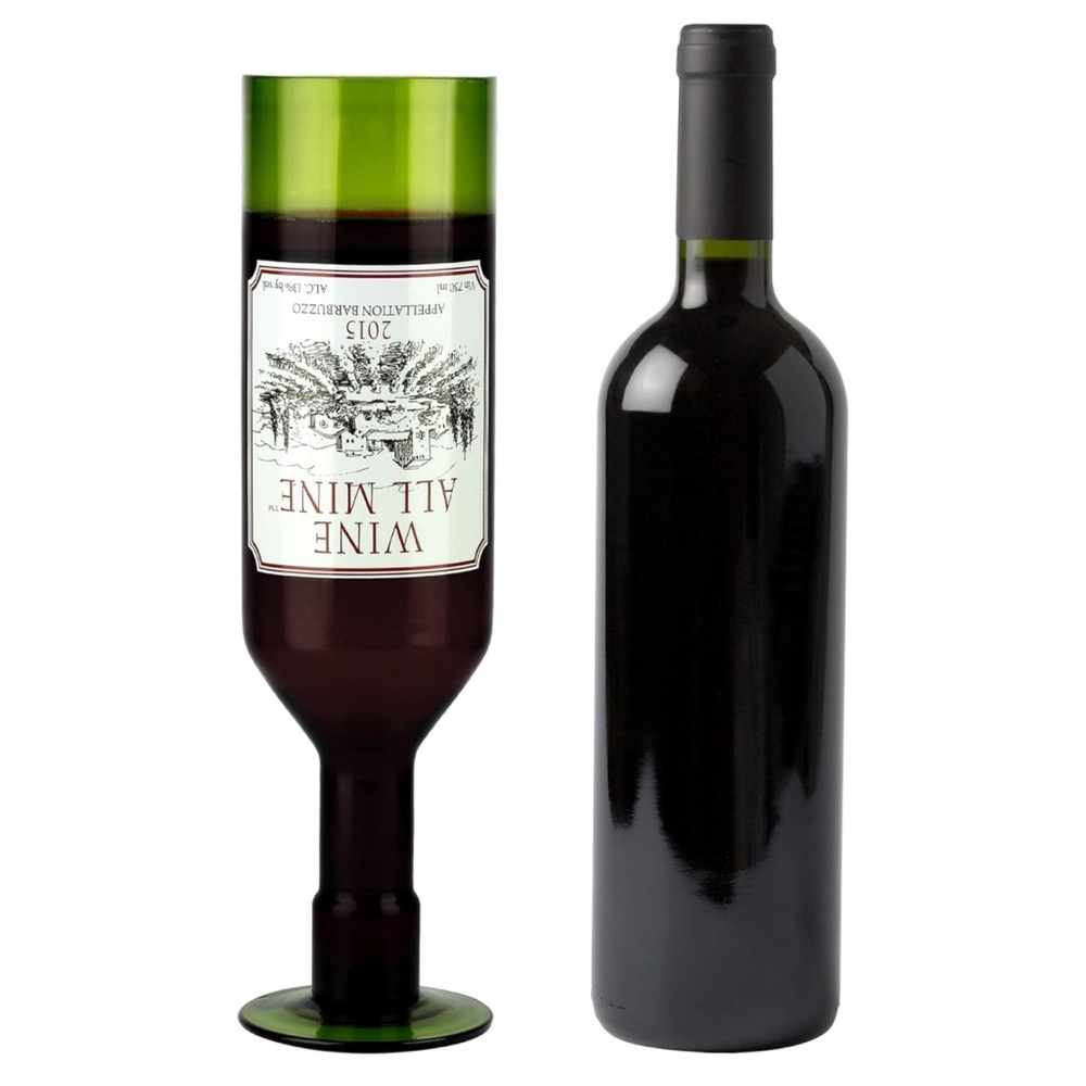 Yorkshire Wine All Mine Wine Bottle Plastic Cup 25oz 750 ML